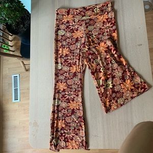 No Boundaries yoga pants flared leggings